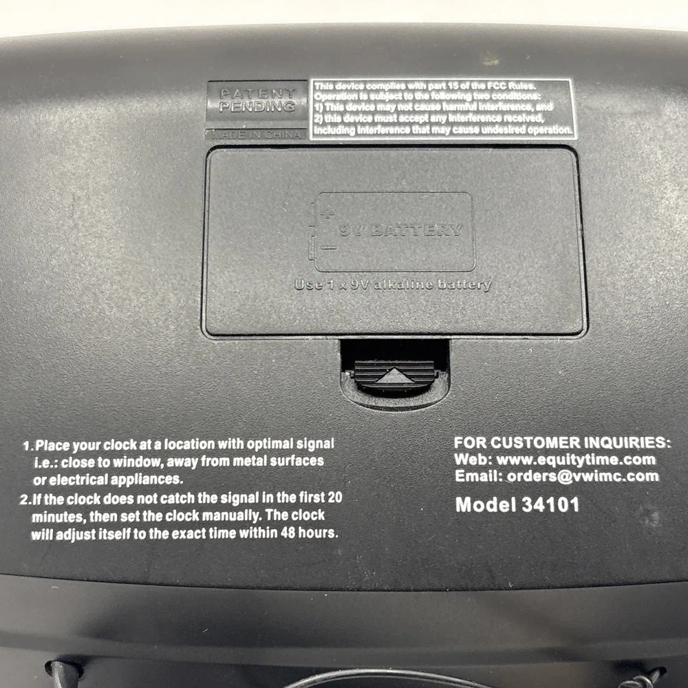 skyscan atomic clock 34101